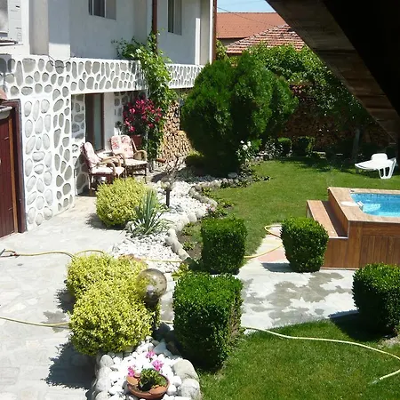 Guest house Zigen House