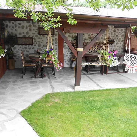 Guest house Zigen House 3*