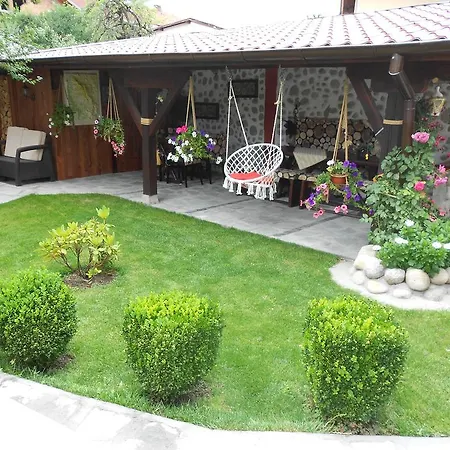 Guest house Zigen House 3*