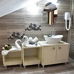 Zigen House ゲストハウス 3*