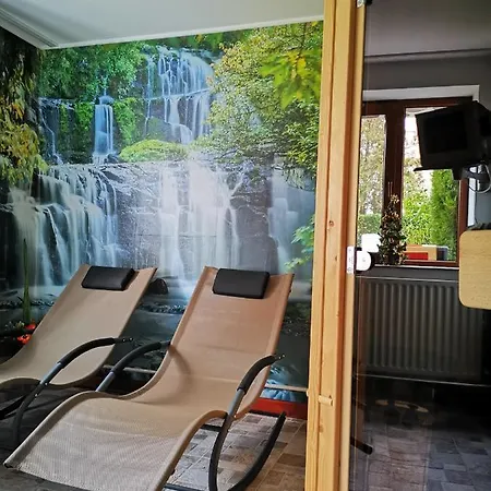 Pensiune Zigen House