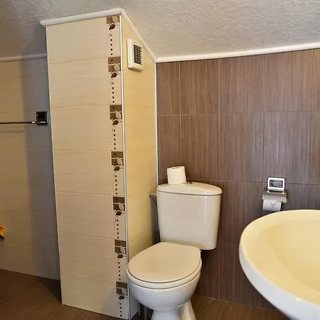 Zigen House 3*